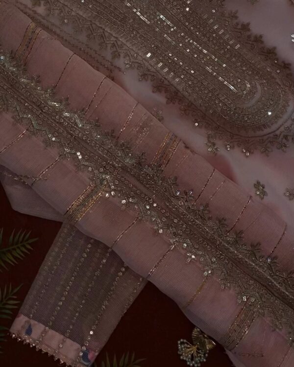 Yadgaar - Pink - Image 3