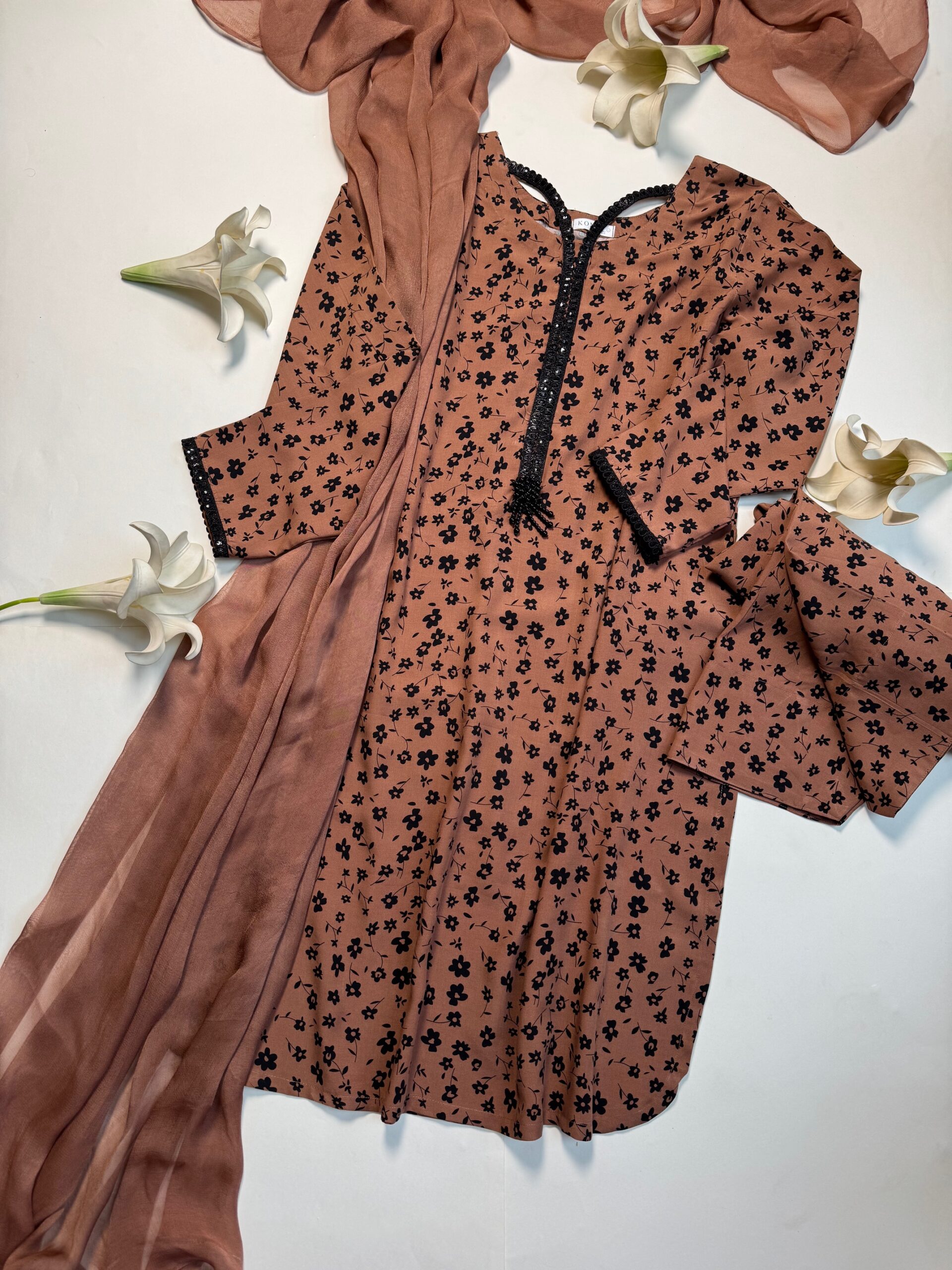 Brown Blossom - Image 2